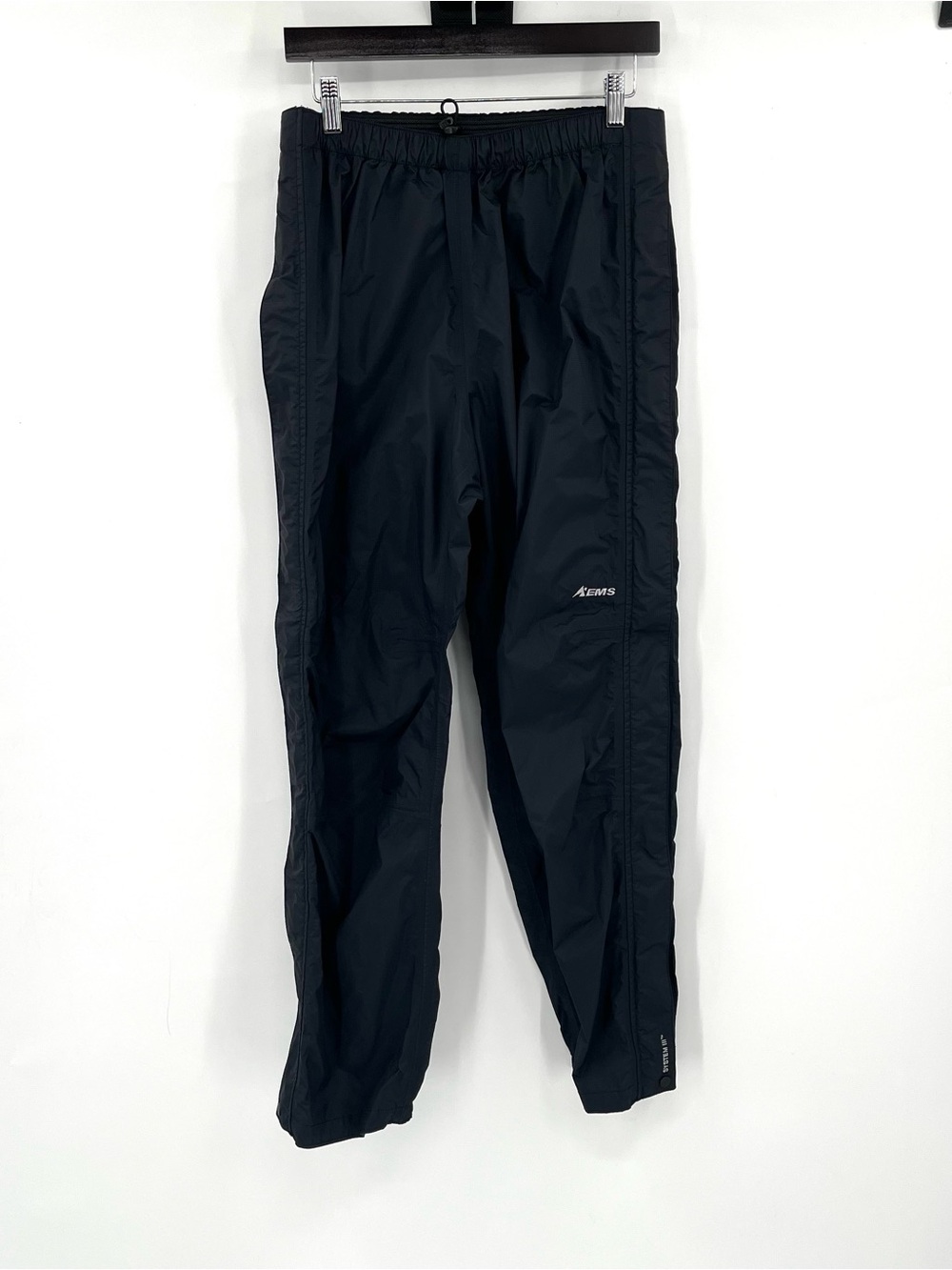 EASTERN MOUNTAIN SPORTS System III Rain Pants Men M Outdoor Hiking Waterproof